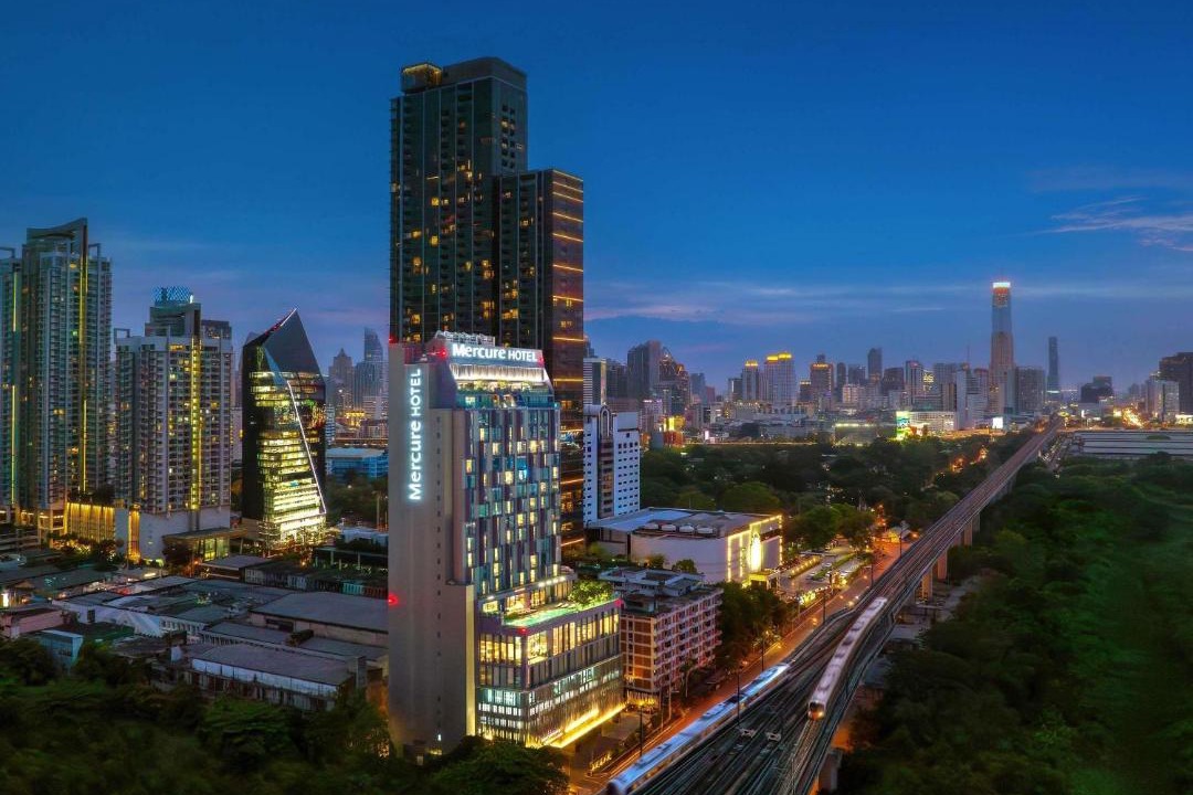 Photo of Buildings in Makkasan