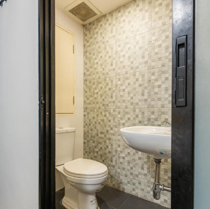 Photo of Bathroom in Ramkhamhaeng