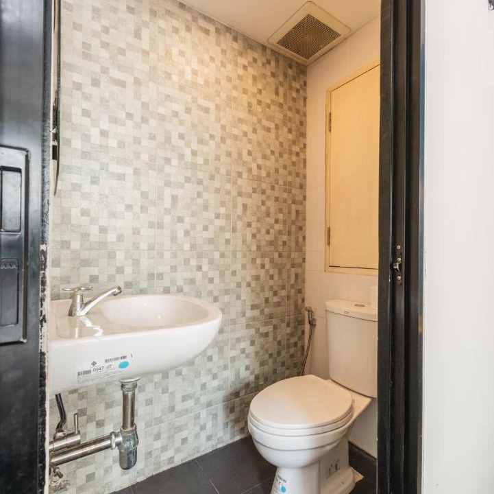 Photo of Bathroom in Ramkhamhaeng