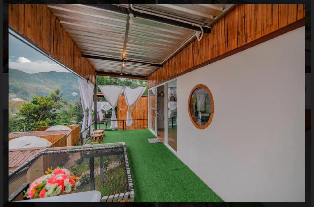 Photo of Others in Pong Yaeng