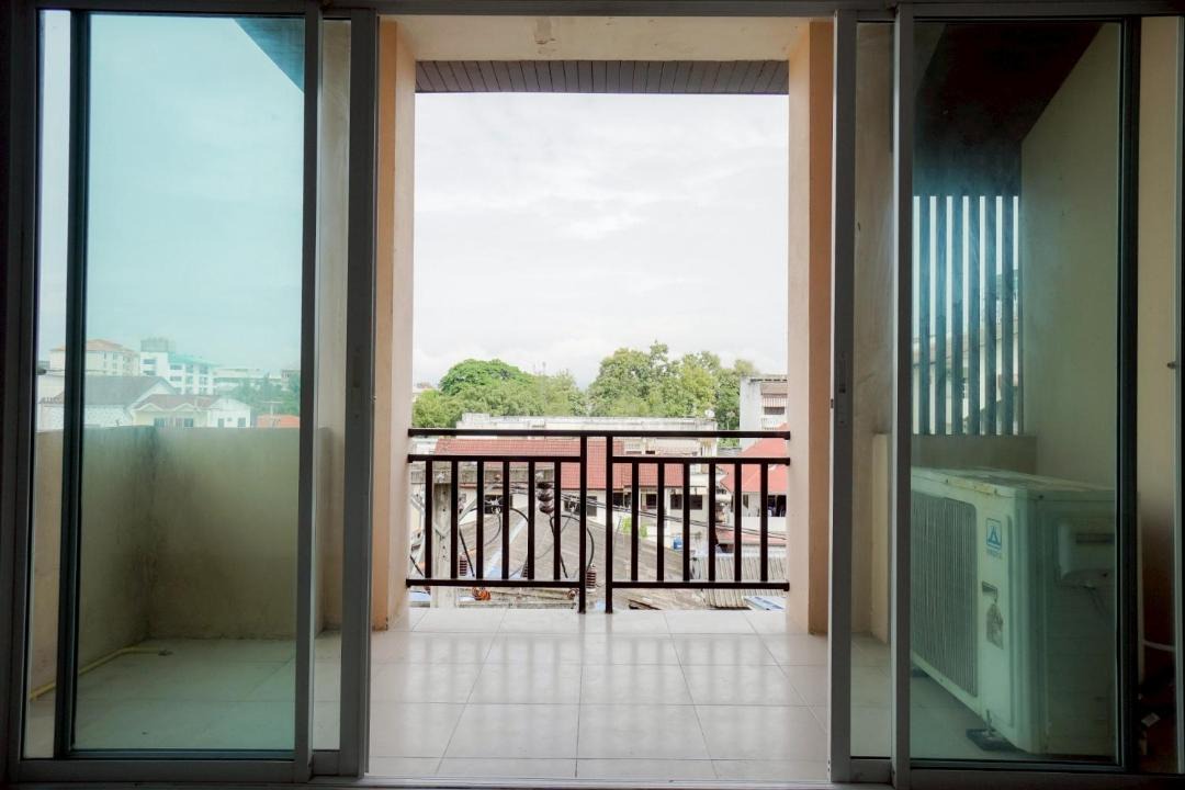Photo of Patio Balcony in Sri Phum