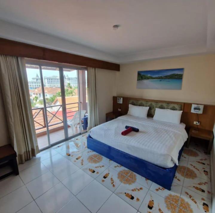 Photo of Bedroom in Nanai Road
