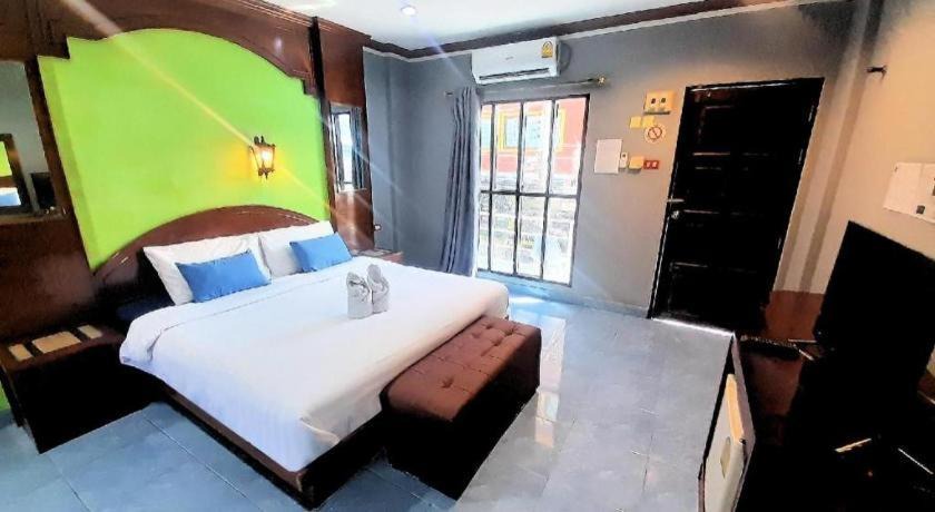 Photo of Bedroom in Nanai Road