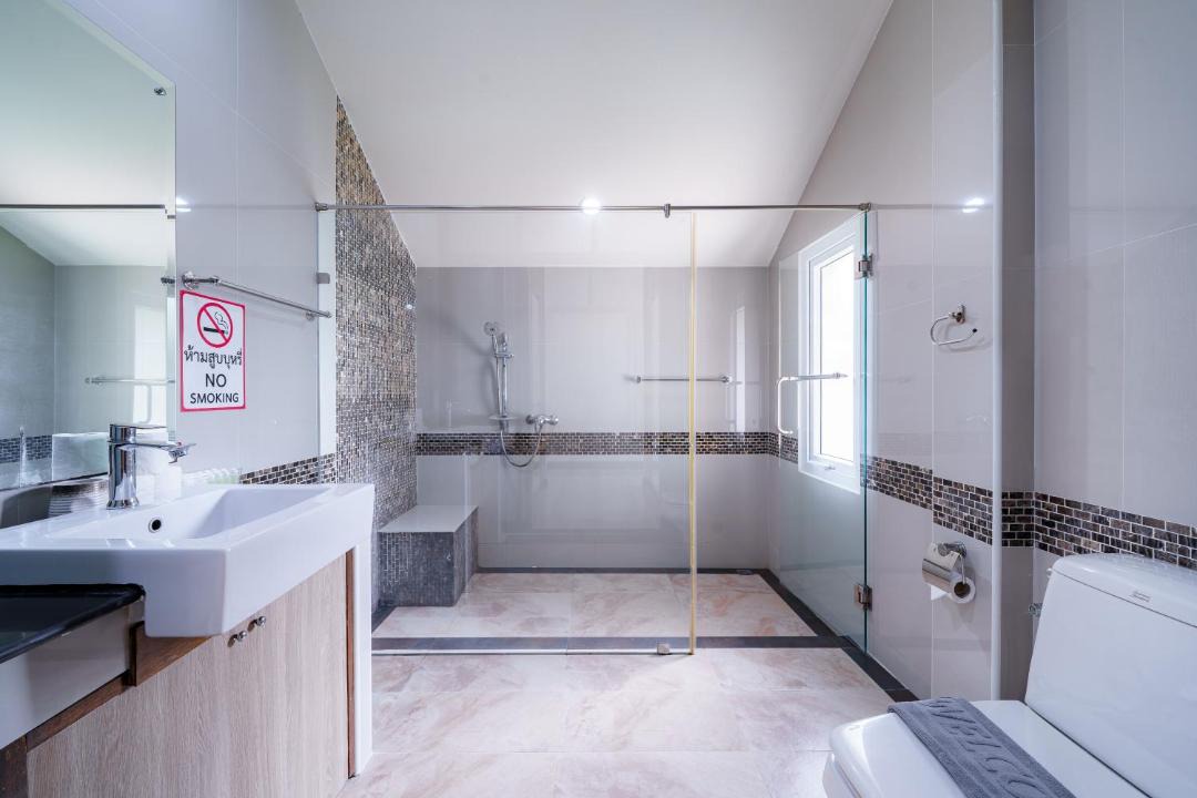 Photo of Bathroom in Central Pattaya