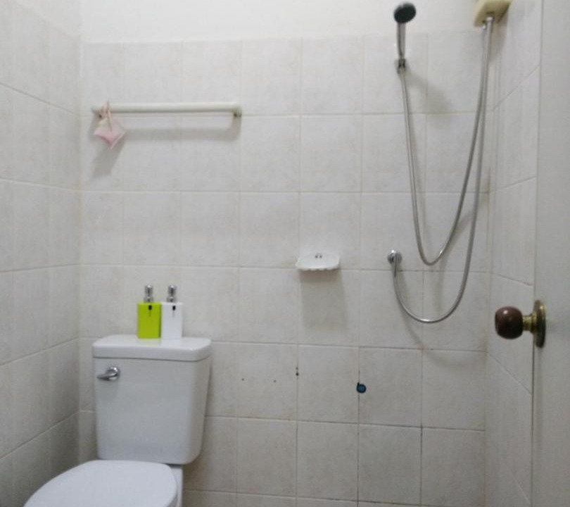 Photo of Bathroom in Wua Lai