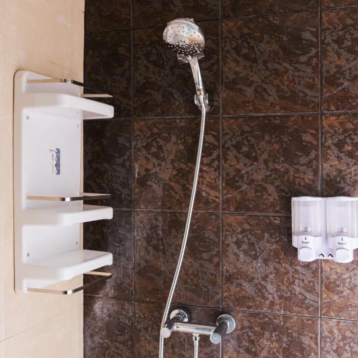 Photo of Bathroom in Nanai Road