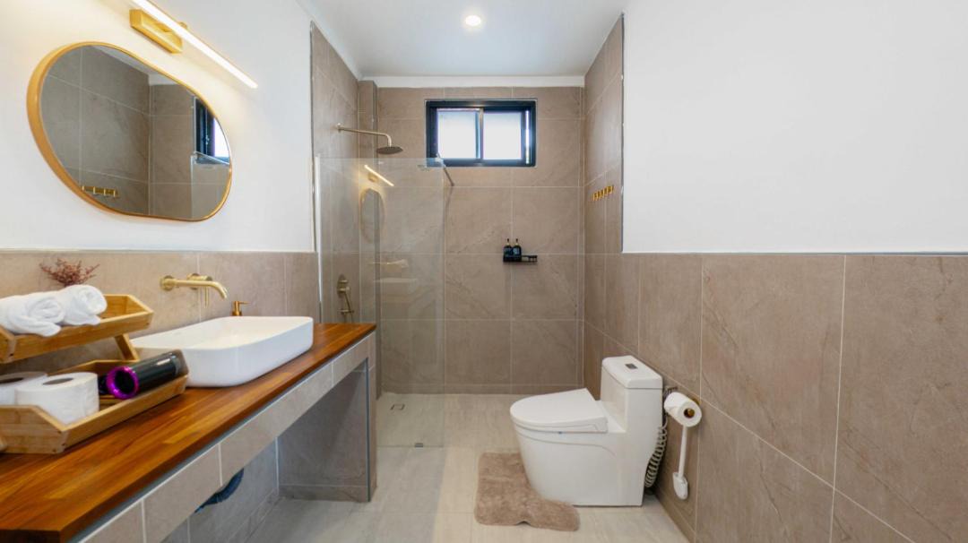 Photo of Bathroom in Haad Yao