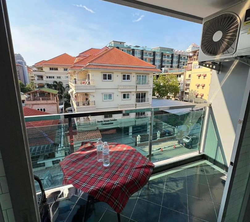 Photo of Patio Balcony in Pratumnak Hill