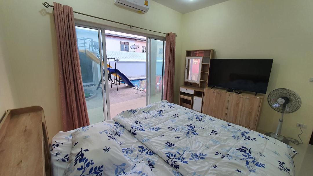 Photo of Bedroom in Cha-am