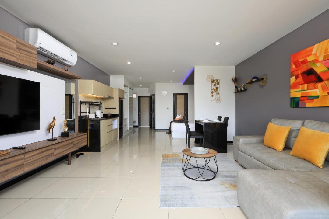 Photo of Livingroom in Nai Harn