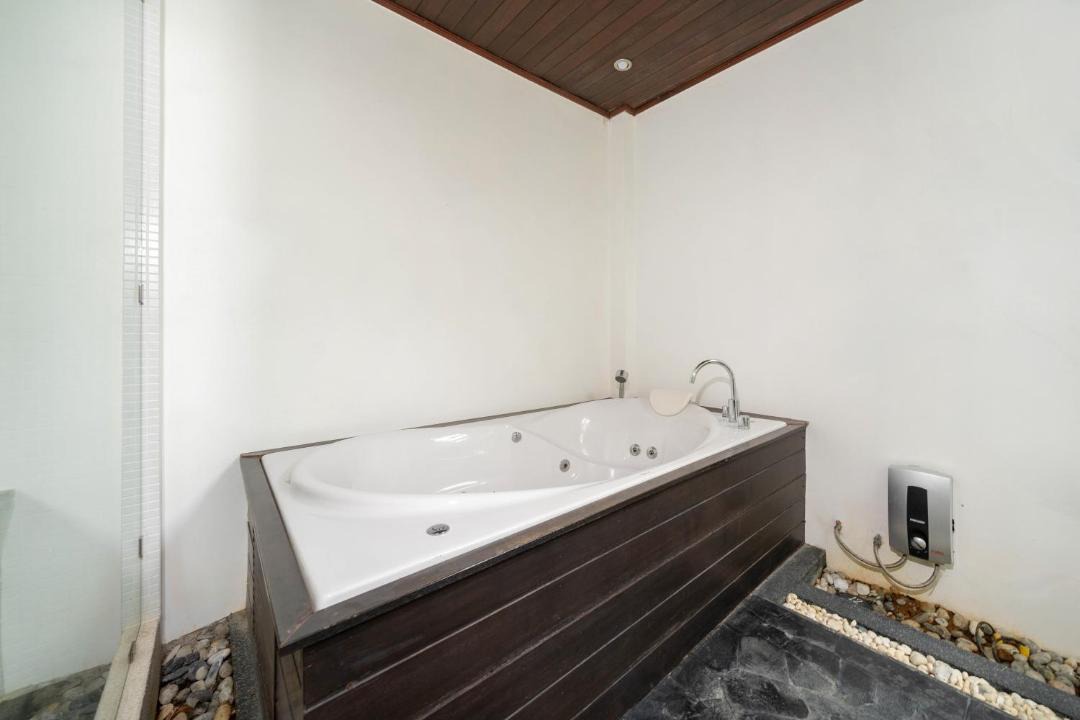 Photo of Bathroom in Choeng Thale