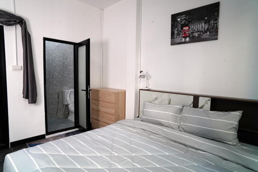 Photo of Bedroom in Karon