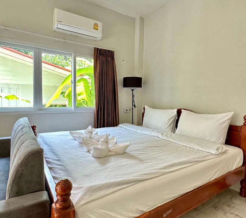 Photo of Bedroom in Srithanu