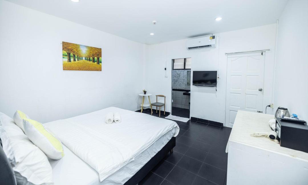 Photo of Bedroom in Nanai Road