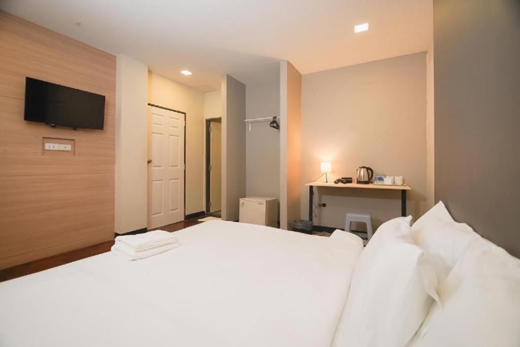 Photo of Bedroom in Bang Rak