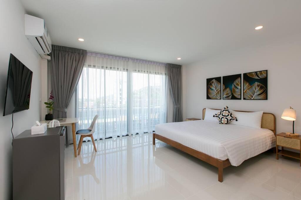 Photo of Bedroom in Chalong