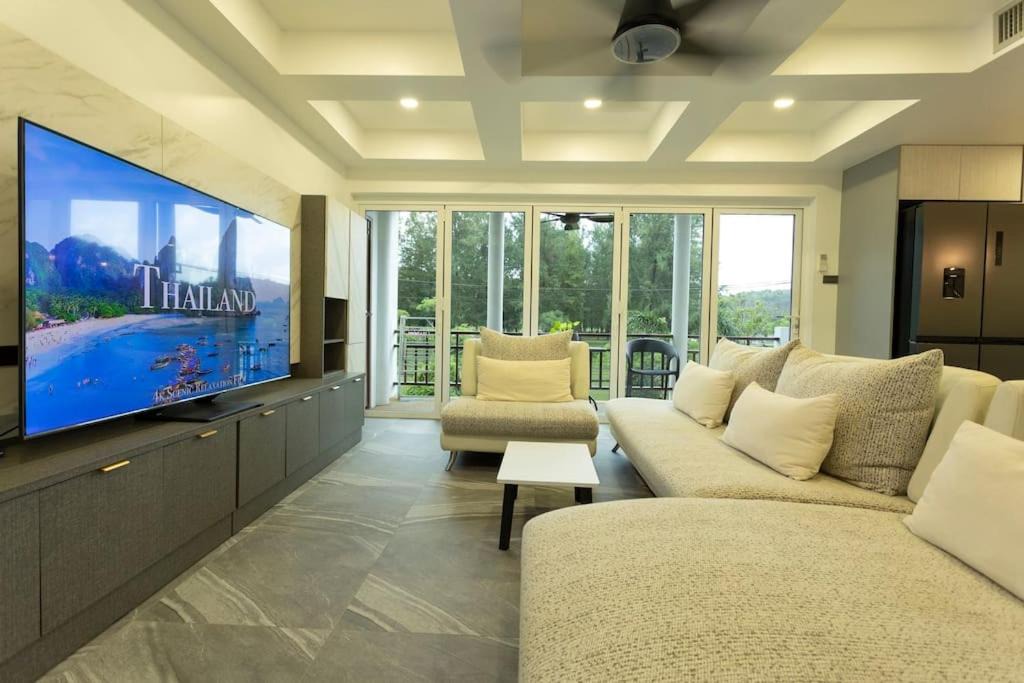 Photo of Livingroom in Nai Harn