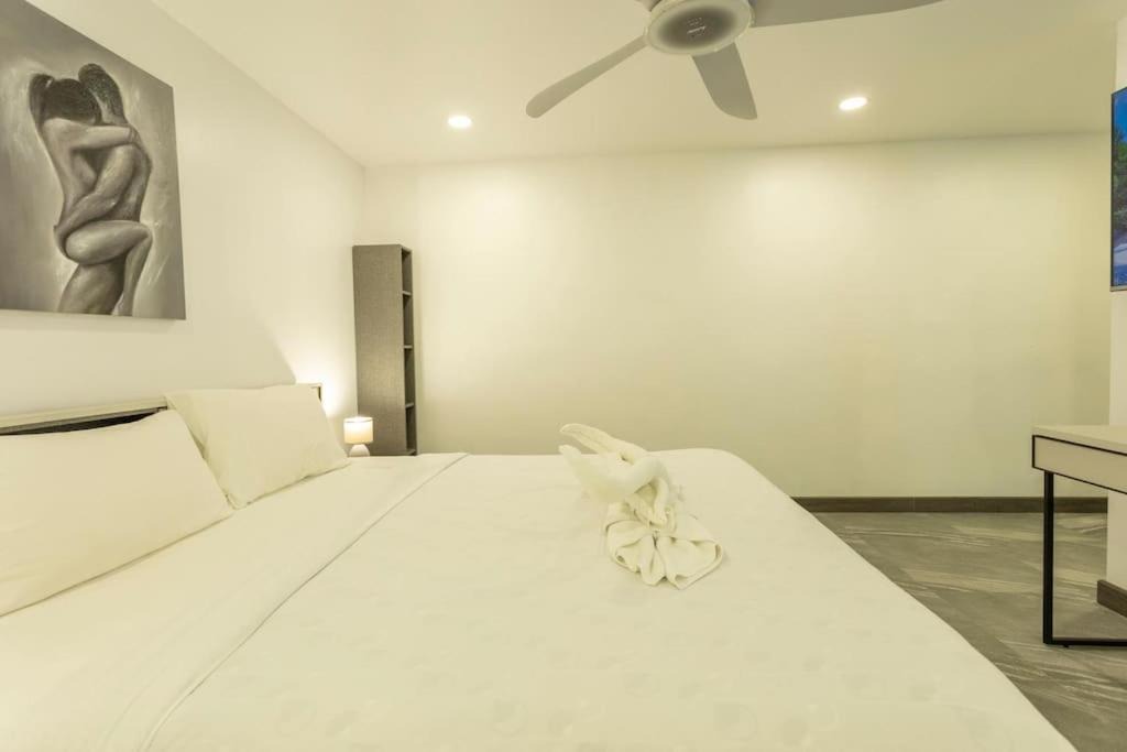 Photo of Bedroom in Nai Harn