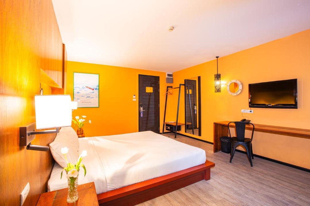 Photo of Bedroom in Samsen Nok