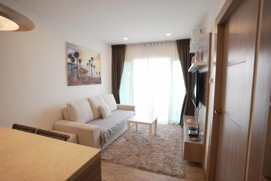 Photo of Livingroom in Nai Harn