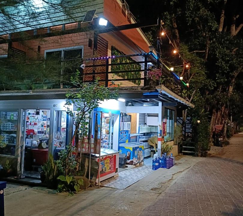 Photo of Others in Ko Mook