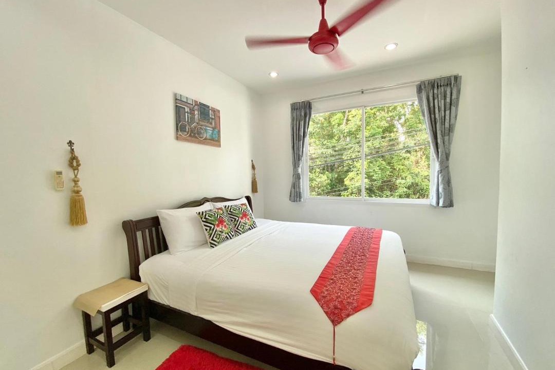 Photo of Bedroom in Chalong