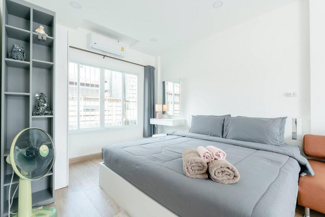 Photo of Bedroom in Chalong