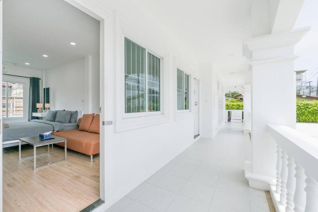 Photo of Livingroom in Chalong