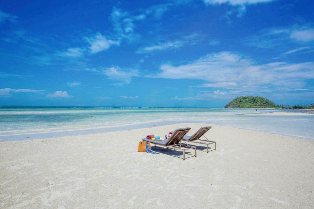 Photo of Others in Ang Thong