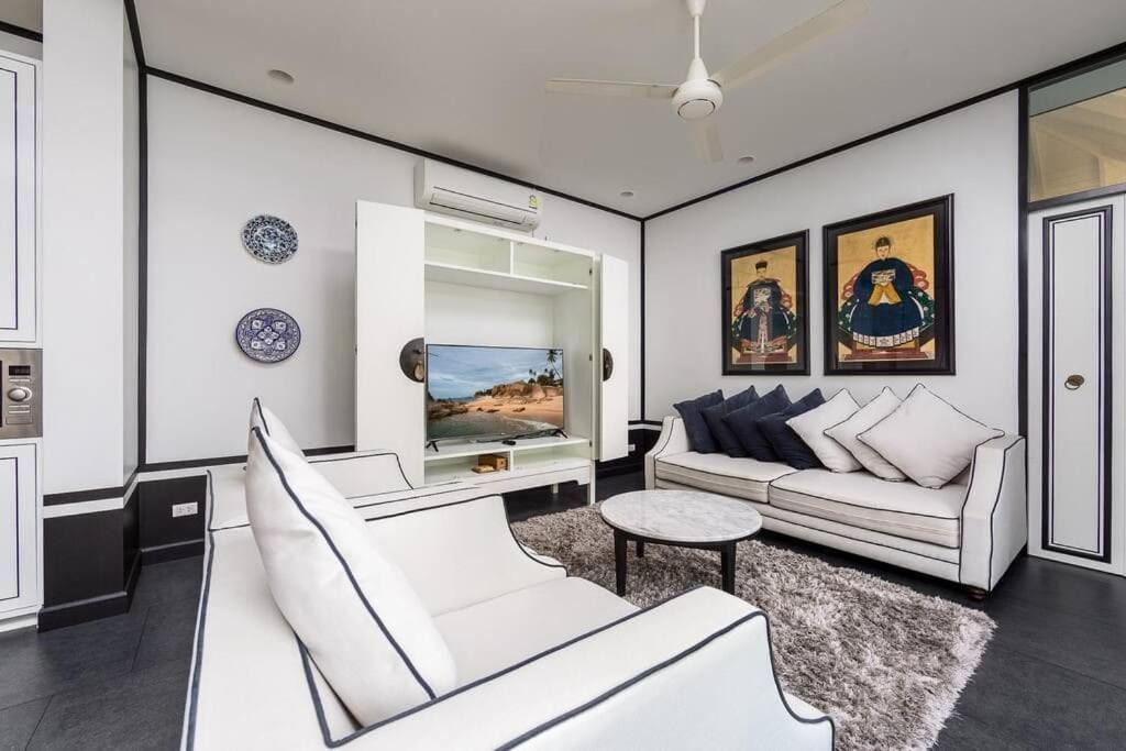 Photo of Livingroom in Chalong