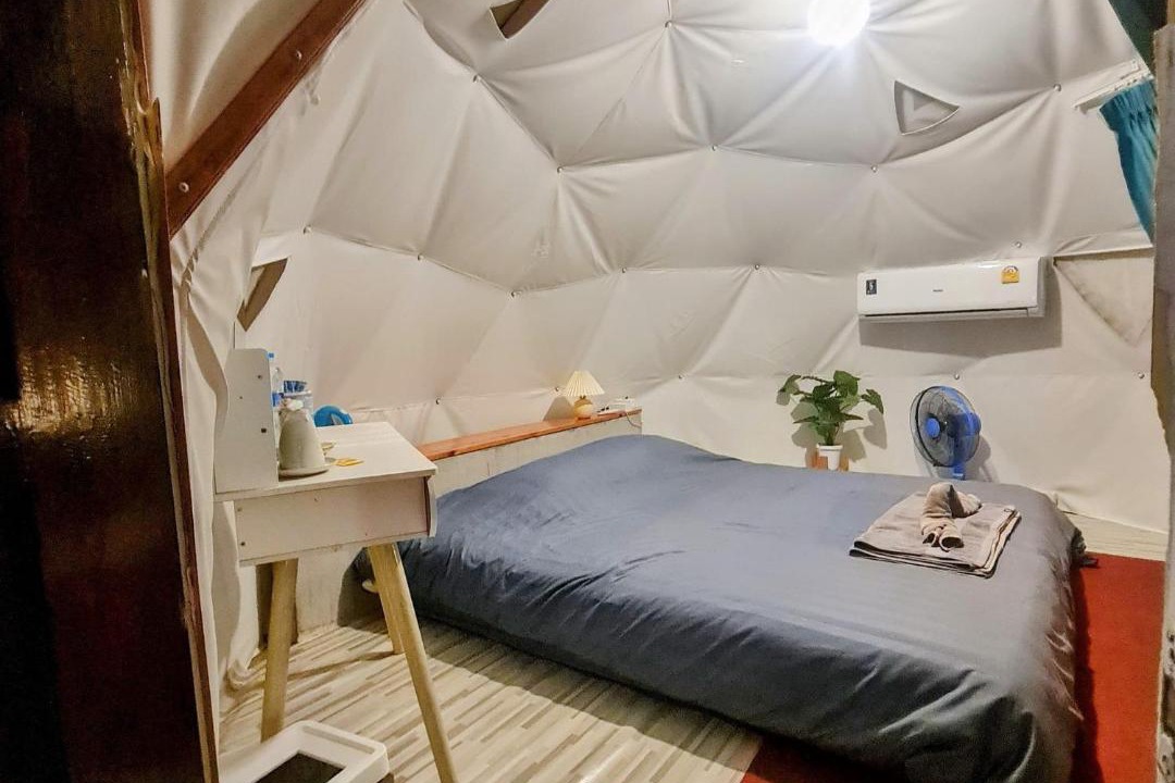 Photo of Bedroom in Huai Makhuea Som