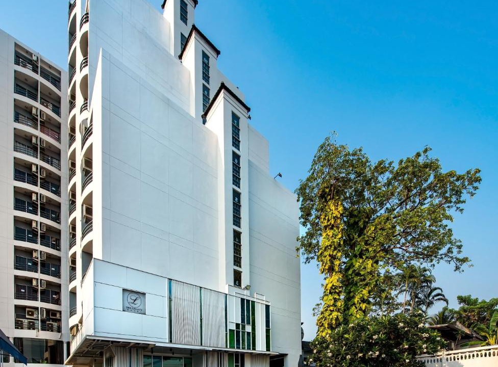Photo of Buildings in Nonthaburi