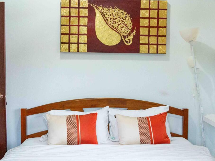 Photo of Bedroom in Nanai Road