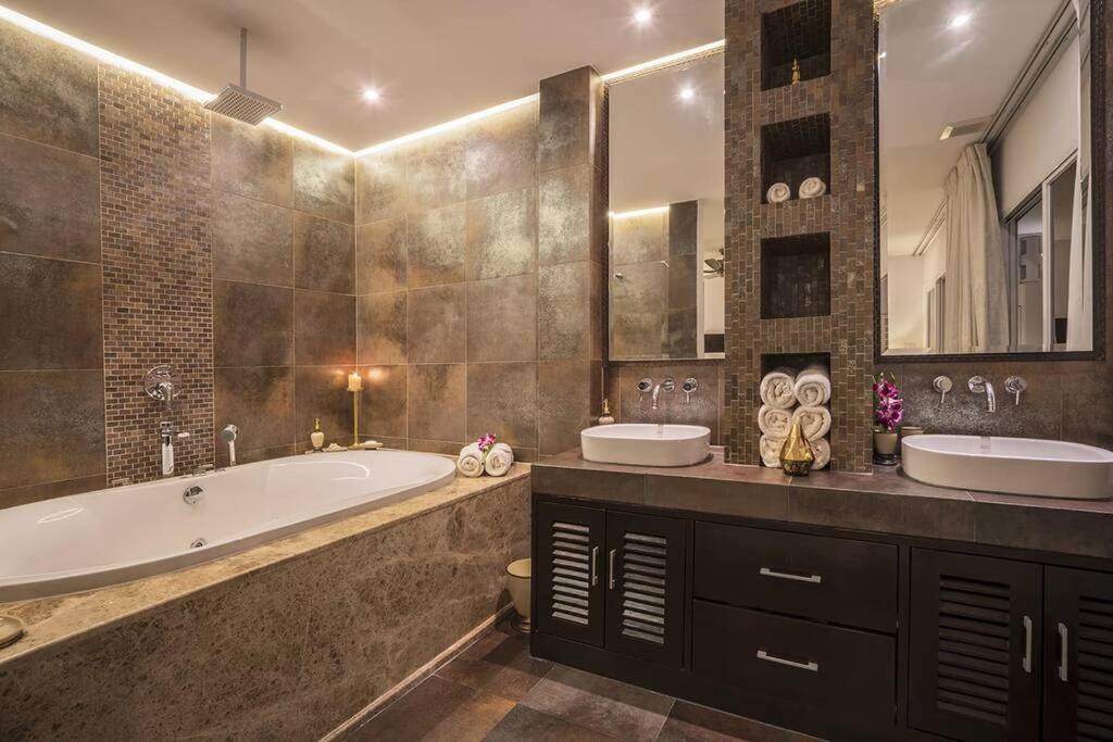 Photo of Bathroom in Wichit
