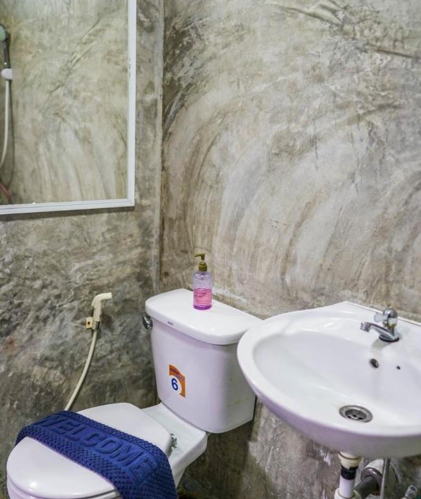 Photo of Others in Amphawa