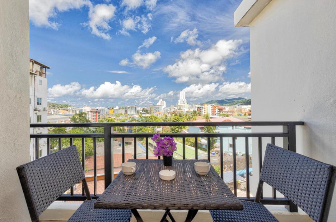 Photo of Patio Balcony in Nanai Road