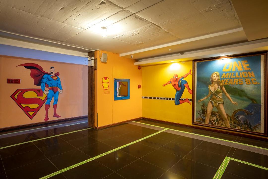 Photo of Others in Samsen Nok