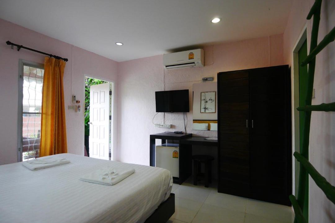 Photo of Bedroom in Chalong