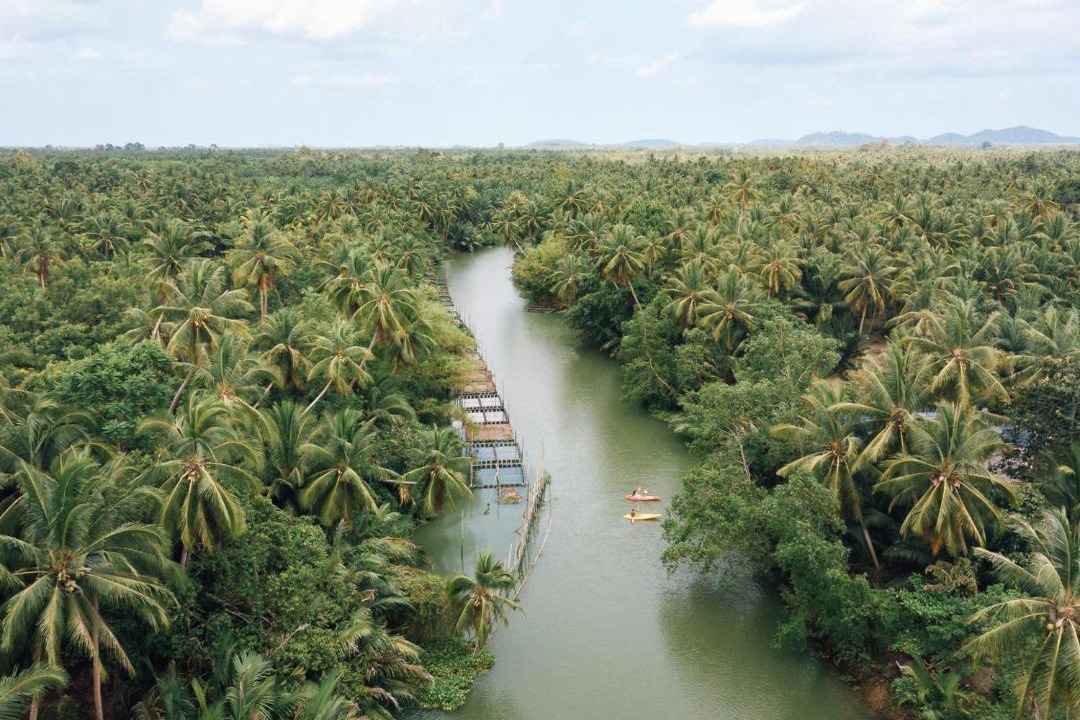 Photo of Others in Bang Mak