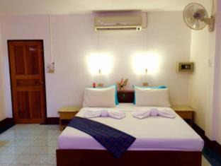 Photo of Bedroom in Nanai Road