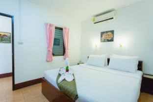 Photo of Bedroom in Nanai Road