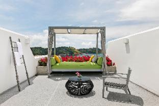 Photo of Patio Balcony in Nai Harn