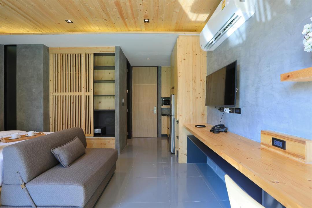 Photo of Livingroom in Nai Harn
