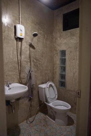 Photo of Bathroom in Samoeng