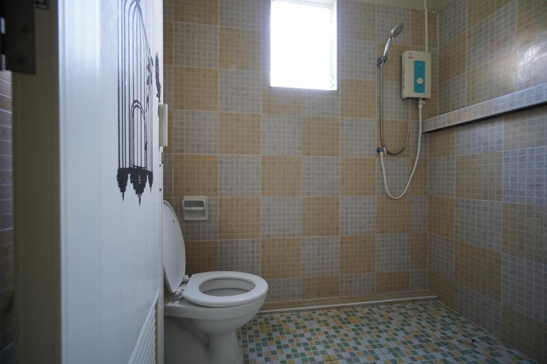 Photo of Bathroom in Talat Nuea