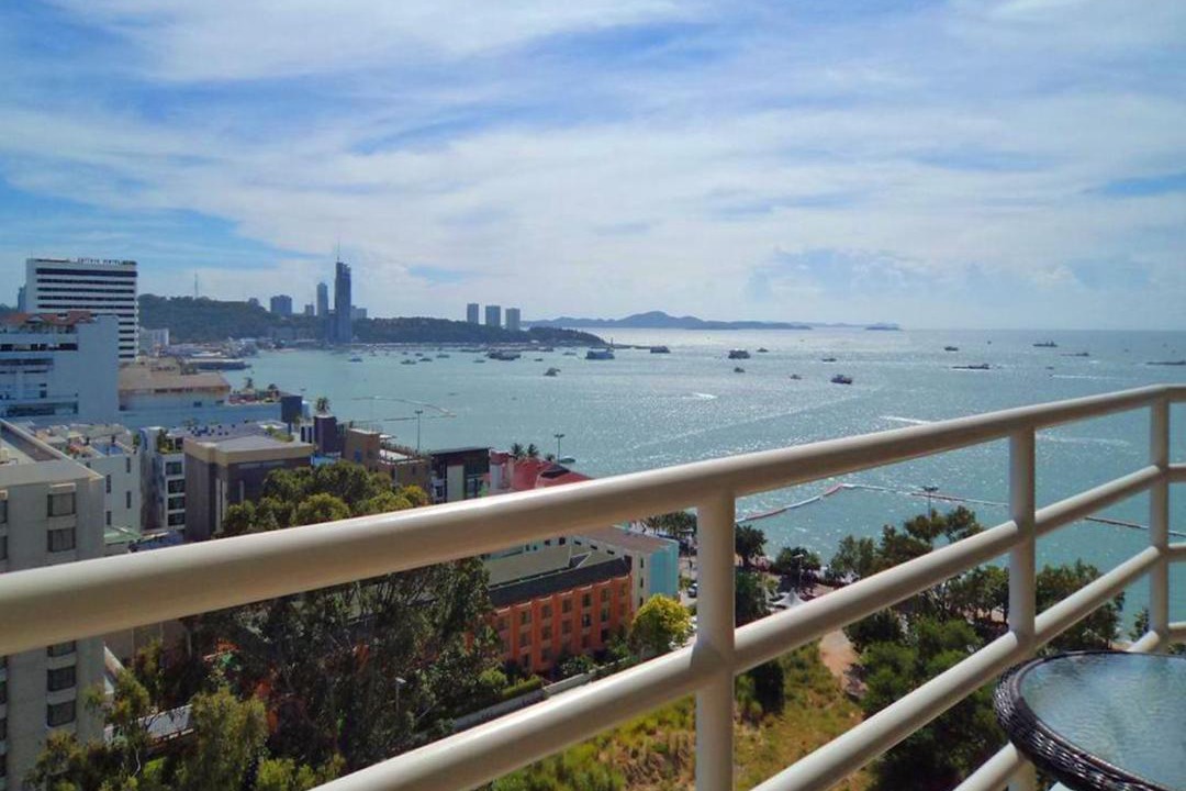 Photo of Others in Pattaya Bay