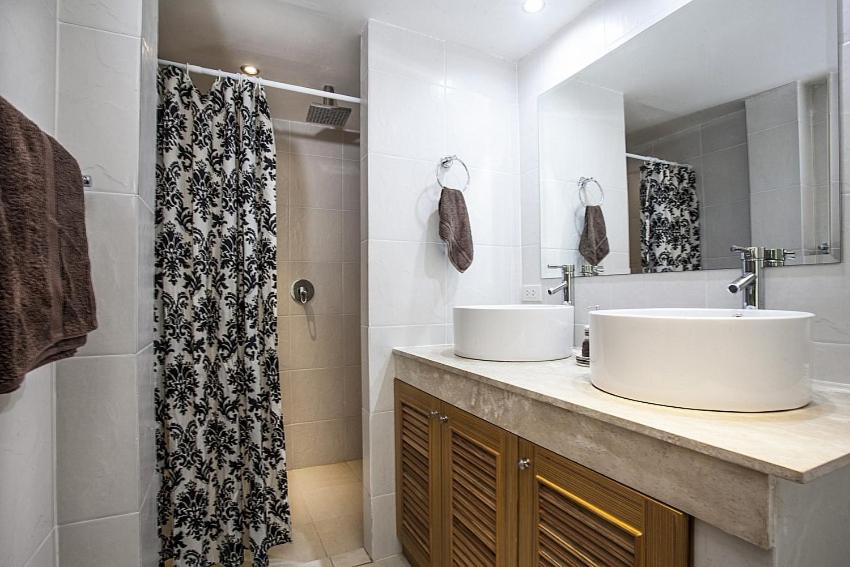 Photo of Bathroom in Kamala
