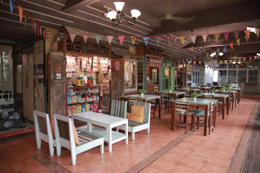 Photo of Others in Bang Khun Phrom