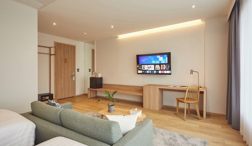 Premier Twin Room