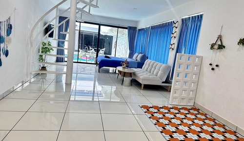 Family Loft, 2 Bedrooms, Terrace, Poolside
